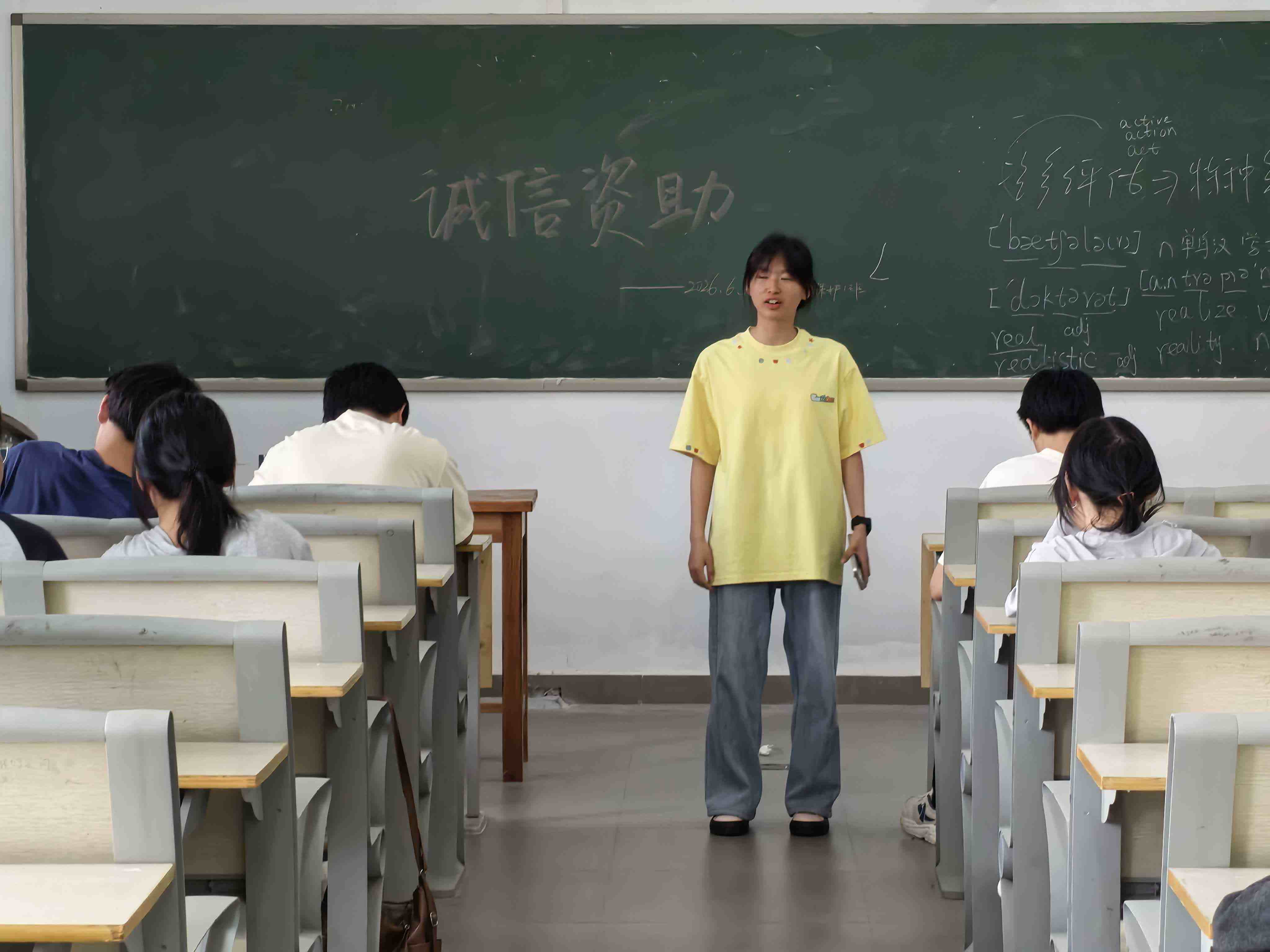 25级文物修复与保护一班-2